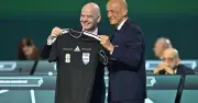 Chủ tịch FIFA Infantino nhận ủng hộ từ ba liên đoàn châu lục cho nhiệm kỳ thứ tư