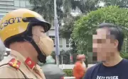 Chủ tịch MTTQ xã bị tước bằng lái vì lái xe ra đường không đúng quy định
