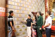 Chùa Cương Xá lập kỷ lục châu Á có tượng đá khắc nhiều chữ vạn nhất