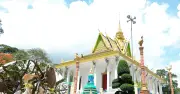 Chùa Hang Vĩnh Long: Ngôi chùa cổ 400 năm với đàn chim hoang dã