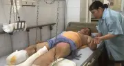 Chồng bị tàn phế, đồ bóng điện cao thế nợ nần bủa vây người vợ nghèo