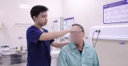 Chóng mặt tư thế lành tính: Nguyên nhân và cách điều trị
