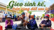 Chương trình 'Sống sau lũ' mùa 3: Trao con giống, xe đạp cho người dân vùng thiên tai