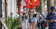 Cho thuê vỉa hè tại Hà Nội: Bài toán quy hoạch và minh bạch để tránh 'bình mới rượu cũ'