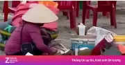 Cấm kinh doanh người gom nước dừa thừa ở bãi biển Thịnh Long