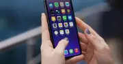 Cẩm nang 'sống sót' cho smartphone mùa nắng nóng: Mẹo tắt máy giúp tăng tốc và bảo mật