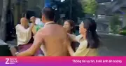 Công an vào cuộc vụ nhóm người bị tố trêu ghẹo, tấn công hai cô gái trên phố Hà Nội