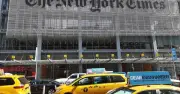 Căng thẳng tại New York Times: Nhân viên phản đối AI giám sát, chấm điểm công việc