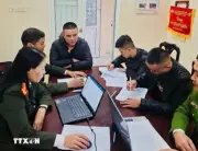 Cảnh báo nguy cơ mua bán người từ lời mời việc nhẹ lương cao tại nước ngoài