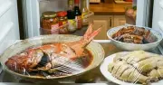 Cặp vợ chồng cùng mắc ung thư dạ dày vì thói quen tiết kiệm sai cách