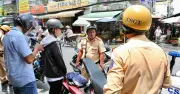 CSGT TP.HCM cảnh báo học sinh 'độ' xe đạp điện tiềm ẩn nguy cơ tai nạn