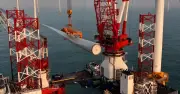 Cột điện gió ngoài khơi cao ngang tháp Eiffel, cấp điện cho 44.000 hộ