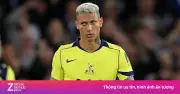 Cuộc đua trụ hạng Premier League nghẹt thở đến vòng cuối