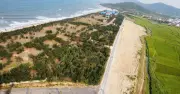 Dự án du lịch ôm đất ven biển 15 năm, người dân Hà Tĩnh thiếu lối ra biển