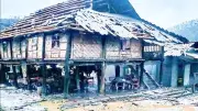 Dông lốc mạnh tại Thái Nguyên khiến 5 người bị thương, nhiều nhà cửa tốc mái