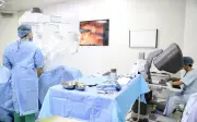 Dấu hiệu cảnh báo ung thư trực tràng người trên 50 tuổi không nên bỏ qua