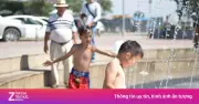 Dấu hiệu trẻ nguy kịch khi nắng nóng: Sốt cao, khó thở, co giật