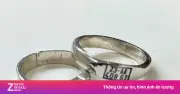 Du khách Anh khắc biển số xe máy lên nhẫn bạc lưu giữ kỷ niệm Hà Giang