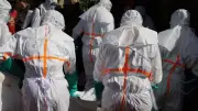 Ebola chủng hiếm Bundibugyo bùng phát: Số ca tử vong vượt 200, thế giới chạy đua phát triển vaccine