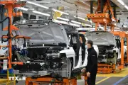 General Motors âm thầm cắt giảm nhân viên khi AI thay đổi ngành ô tô Mỹ