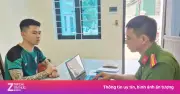 Giả vờ mua 10 quả trứng, giật dây chuyền vàng của chủ quán