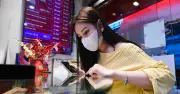 Giá vàng giảm sâu nhất nhiều tháng, liệu đã đến lúc xuống tiền?