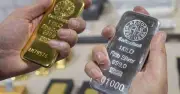 Giá vàng tăng vọt khi Mỹ và Iran tiến gần thỏa thuận hòa bình
