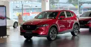 Giá xe crossover hạng C giảm mạnh: Người mua hưởng lợi lớn