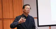 Giáo sư khảo cổ học nổi tiếng vướng bê bối liên quan đến kinh phí nghiên cứu