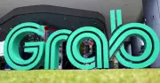 Grab đẩy nhanh lộ trình xe điện, doanh thu quý I vượt dự báo