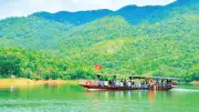 Hồ Cấm Sơn đổi thay: Từ nỗi lo mưu sinh đến hy vọng du lịch sinh thái