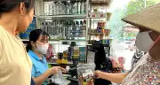 Hộ kinh doanh doanh thu vượt 3 tỷ đồng có phải đổi cách tính thuế ngay?