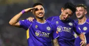 Hà Nội FC thắng Nam Định 2-1, vươn lên vị trí thứ 3 V-League