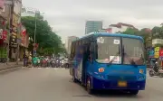 Hà Nội hé lộ nguyên nhân vụ tai nạn khiến người phụ nữ mắc kẹt dưới gầm xe buýt