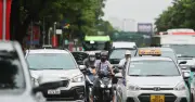 Hà Nội hỗ trợ người dân chuyển từ xe xăng sang xe điện