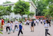 Hà Nội thêm một thí sinh bị đình chỉ vì mang điện thoại vào phòng thi