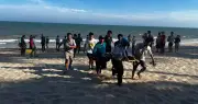 Hai anh em từ TP.HCM ra Mũi Né tắm biển bị sóng cuốn, chỉ cứu được người anh