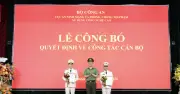 Hai lãnh đạo FPT Telecom được phong hàm thượng tá Công an