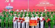 Hai tập thể Công an TP.HCM vinh dự nhận danh hiệu Anh hùng lực lượng vũ trang