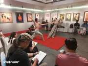 Hành trình biểu đạt tính nữ qua ngôn ngữ hội họa giàu tính cá nhân