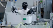 Humanoid và Schaeffler: Thỏa thuận 100.000 robot làm thay đổi ngành sản xuất