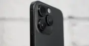 iPhone 18 Pro có thể quay lại khung titan: Bước đi khó hiểu của Apple?