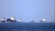 Iran cảnh báo đáp trả quân sự nếu Mỹ can thiệp eo biển Hormuz