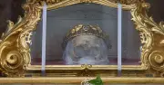 Kẻ trộm đánh cắp hộp sọ thánh Zdislava tại nhà thờ Czech