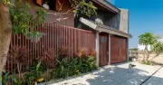 Khám phá ngôi nhà ngoại ô tuyệt đẹp của NSND Hữu Từ: Sự kết hợp giữa truyền thống và hiện đại