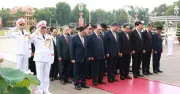 Lãnh đạo Đảng, Nhà nước vào Lăng viếng Chủ tịch Hồ Chí Minh