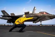 Mỹ cảnh báo trừng phạt Oman nếu tham gia thu phí tại eo biển Hormuz