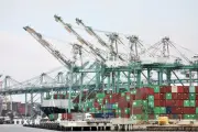 Mỹ hoàn trả hơn 355 tỷ USD tiền thuế quan cho nhà nhập khẩu
