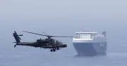 Mỹ tiêu diệt 6 xuồng Iran tại eo biển Hormuz, cáo buộc Tehran tấn công tàu Hàn Quốc