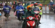 Mưa giông diện rộng tiếp tục giải nhiệt cho TP.HCM và Nam bộ